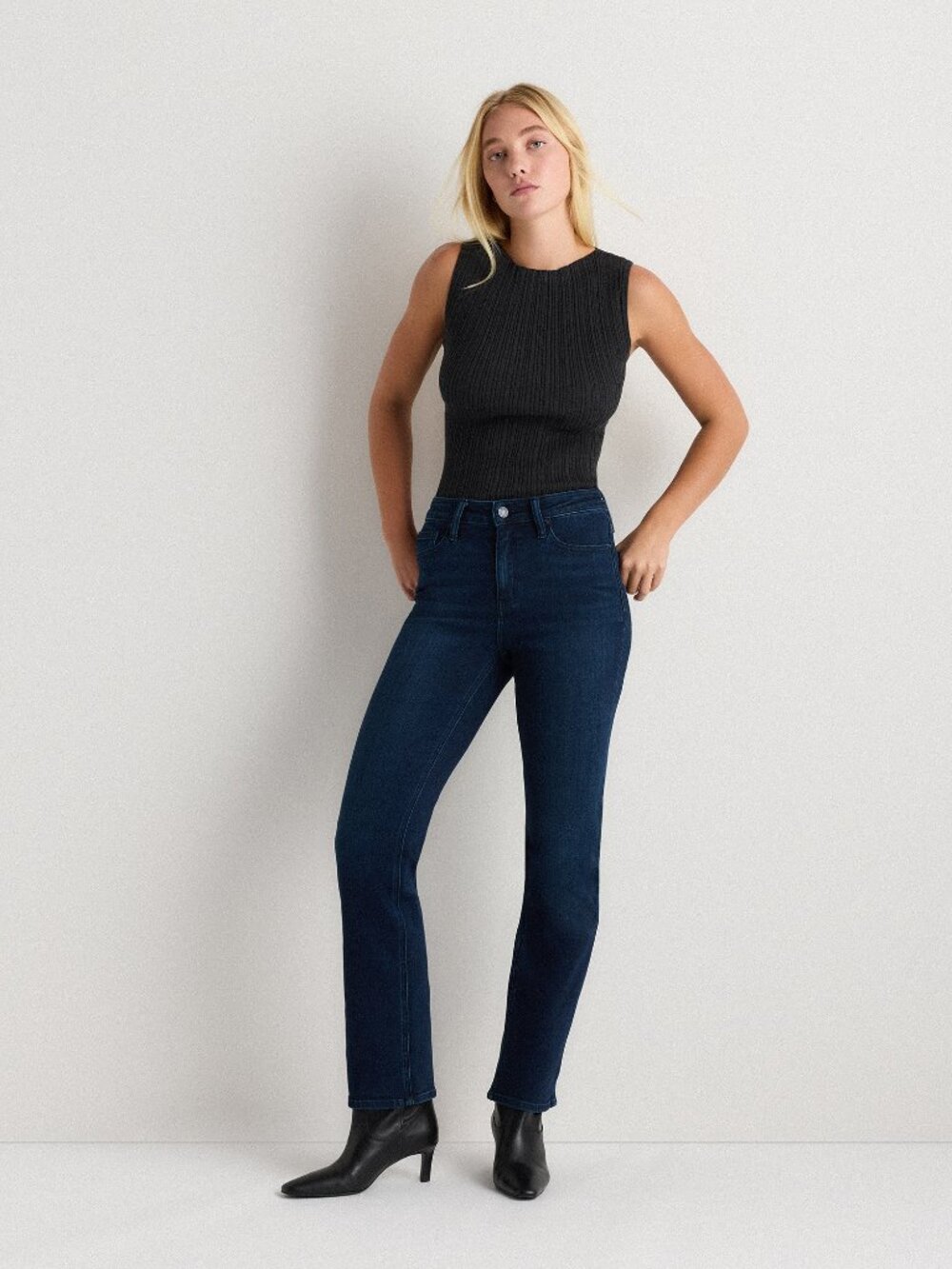 🌟 Quince Bella Stretch Straight Jeans, Deep Sea Blue (27, 30)